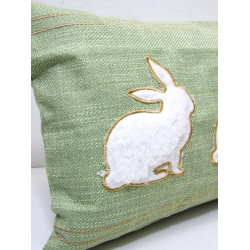 Poduszka dekoracyjna Zajączki 48x28cm Zielona